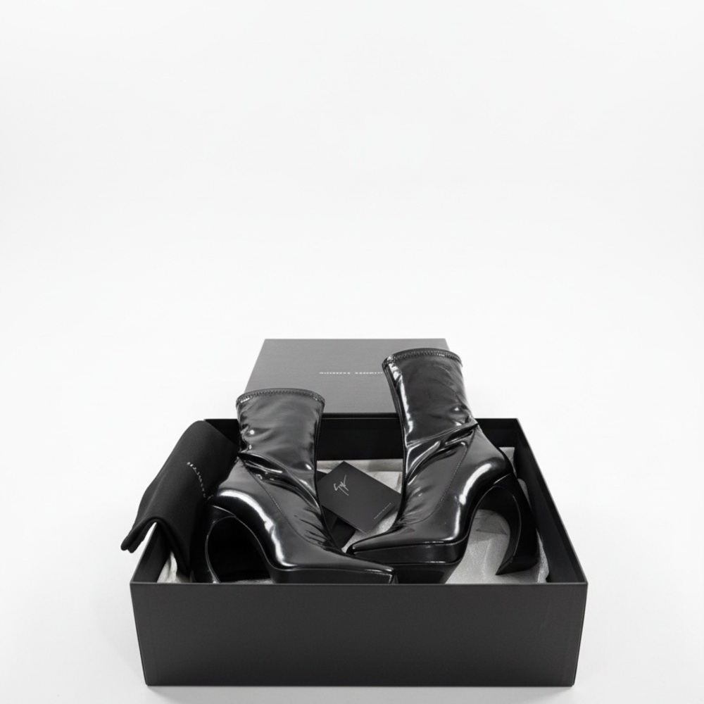 NIB Giuseppe Zanotti Musa Patent Sculptural Heel Boots EU 37 - Picture 3 of 7